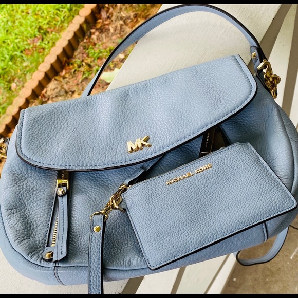 Bundle Michael Kors handbag+ wallet